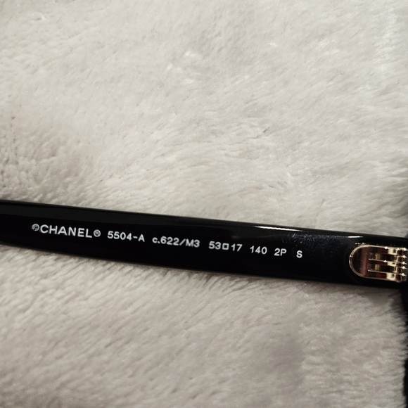 CHANEL Polarized sunglasses black frames ๐ NIB - Picture 8 of 14